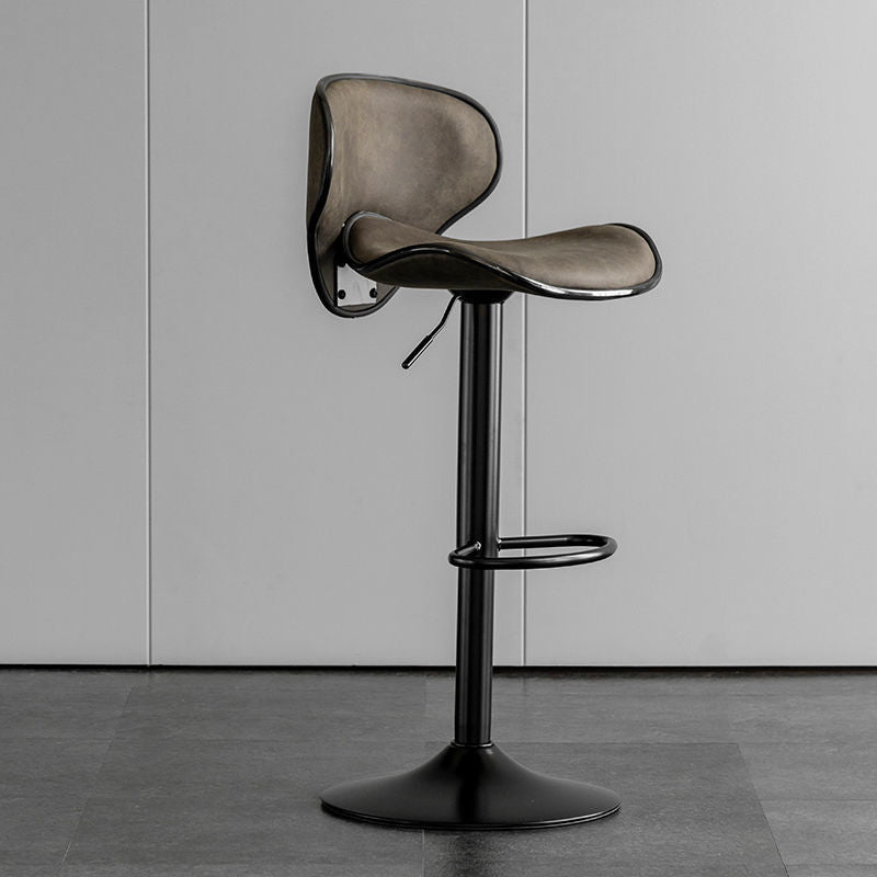 Modern Elegance? Scandinavian Chair