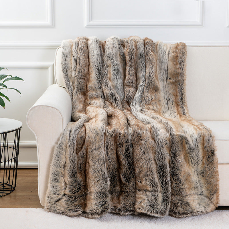 Luxurious Comfort: High-Quality Faux Fur Blanket